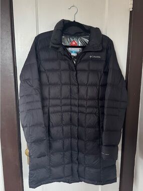 Columbia Black Long Quilted Down Jacket